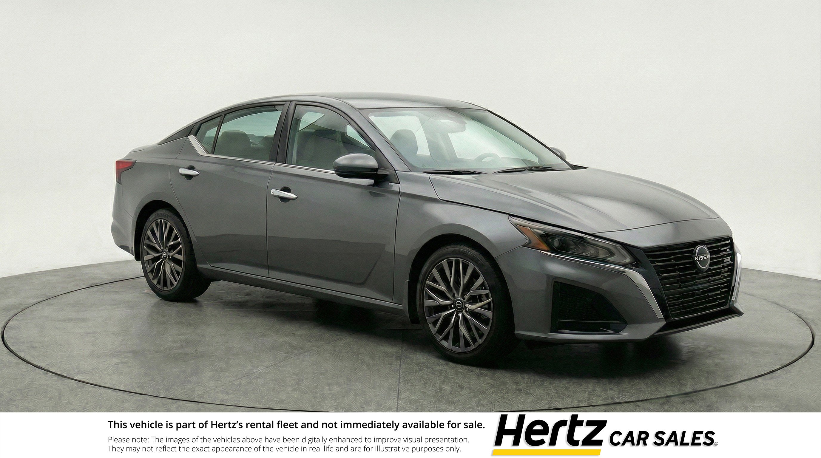 Used 2025 Nissan Altima 2.5 SV FWD image 1