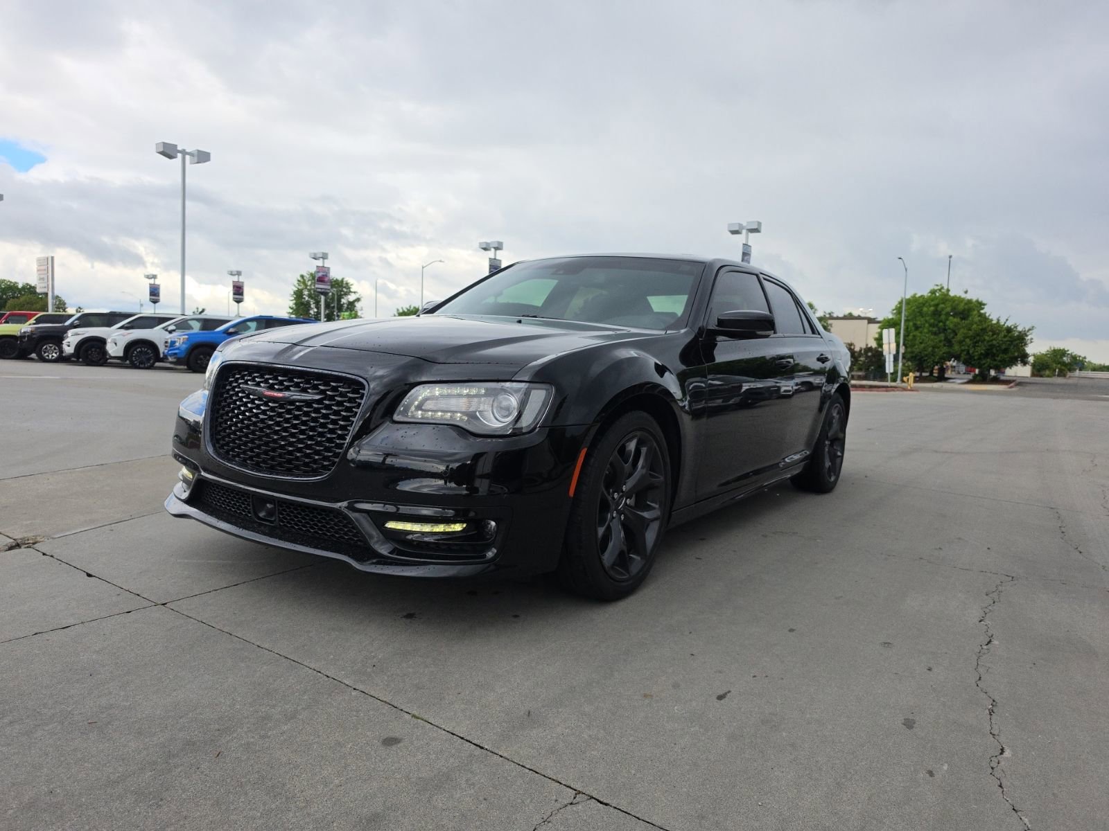 Used 2023 Chrysler 300 S w/ Comfort Group image 1