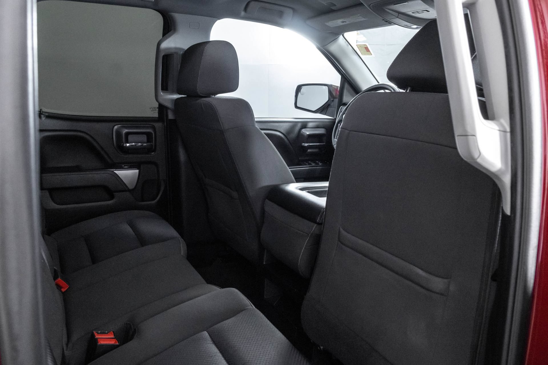 Used 2018 Chevrolet Silverado 1500 LT w/ All Star Edition AWD/4WD image 35