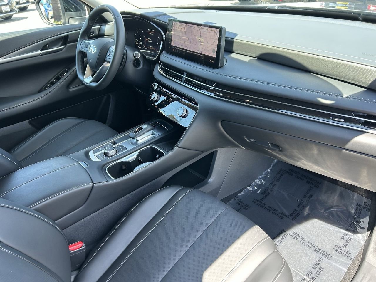 Certified 2026 INFINITI QX60 Pure w/ Cargo Package FWD image 9