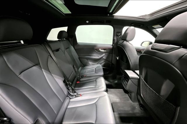 Certified 2025 Audi Q7 2.0T Premium w/ Convenience Plus Package image 28