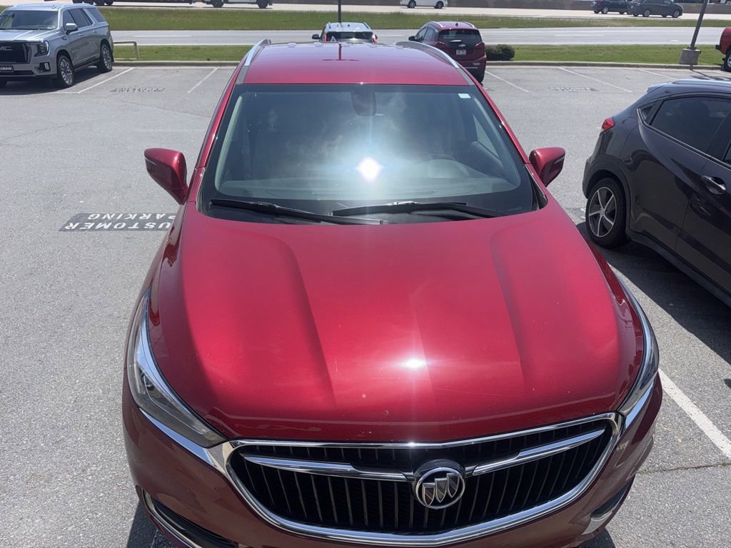 Used 2019 Buick Enclave Essence FWD image 3