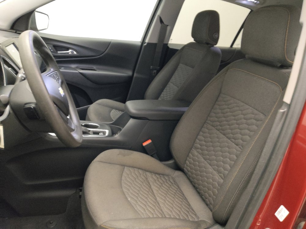 Used 2020 Chevrolet Equinox LT w/ LPO, Floor Liner Package image 17