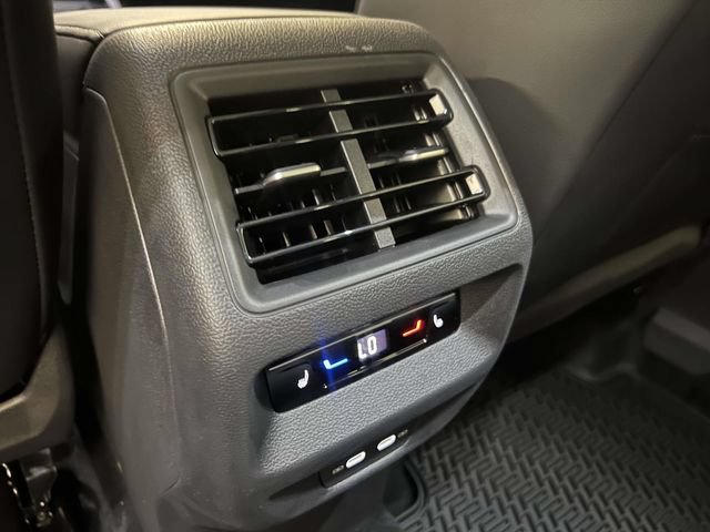 New 2026 Volkswagen Tiguan SEL R-Line AWD/4WD image 24
