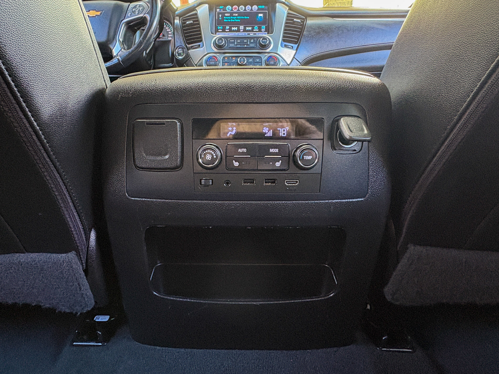 Used 2020 Chevrolet Tahoe LT AWD/4WD image 29