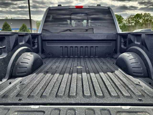 Used 2021 Ford F250 Lariat w/ FX4 Off-Road Package image 16