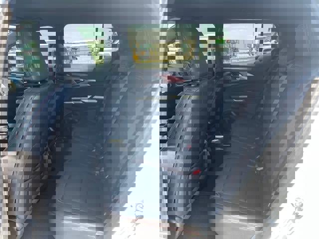 New 2025 Chevrolet Equinox EV RS image 13