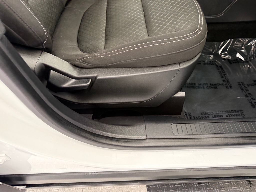 Used 2024 Ford Escape Active AWD/4WD image 25