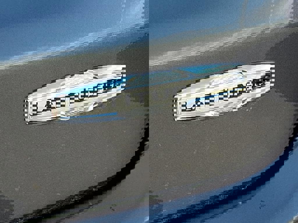 Used 2022 Jeep Compass Latitude image 31