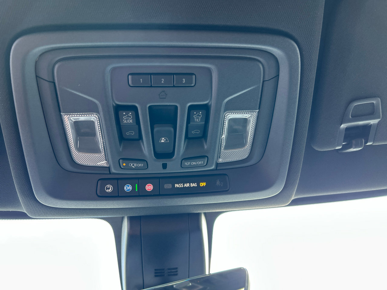 Used 2023 Chevrolet Silverado 3500 High Country image 17