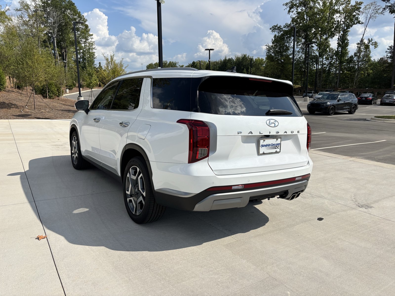 Used 2025 Hyundai Palisade SEL FWD image 7