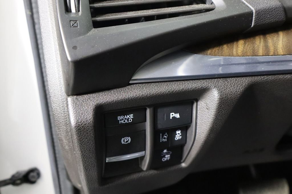 Used 2020 Acura MDX SH-AWD w/ Technology Package image 22