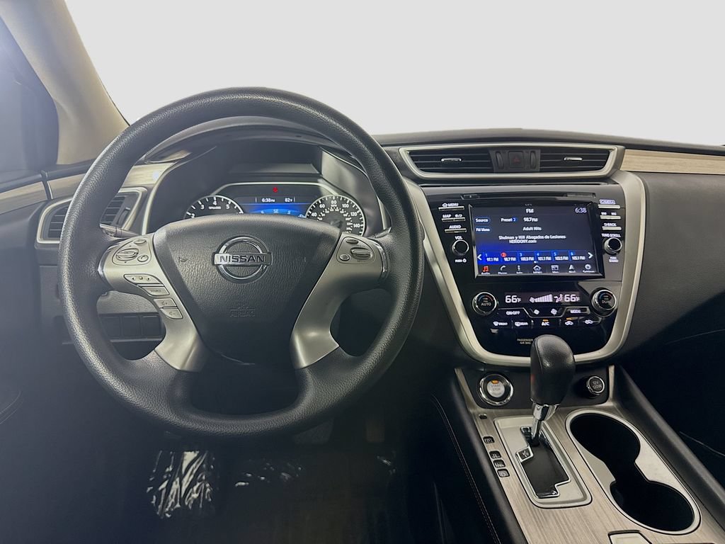 Used 2016 Nissan Murano S w/ Navigation Package AWD/4WD image 25