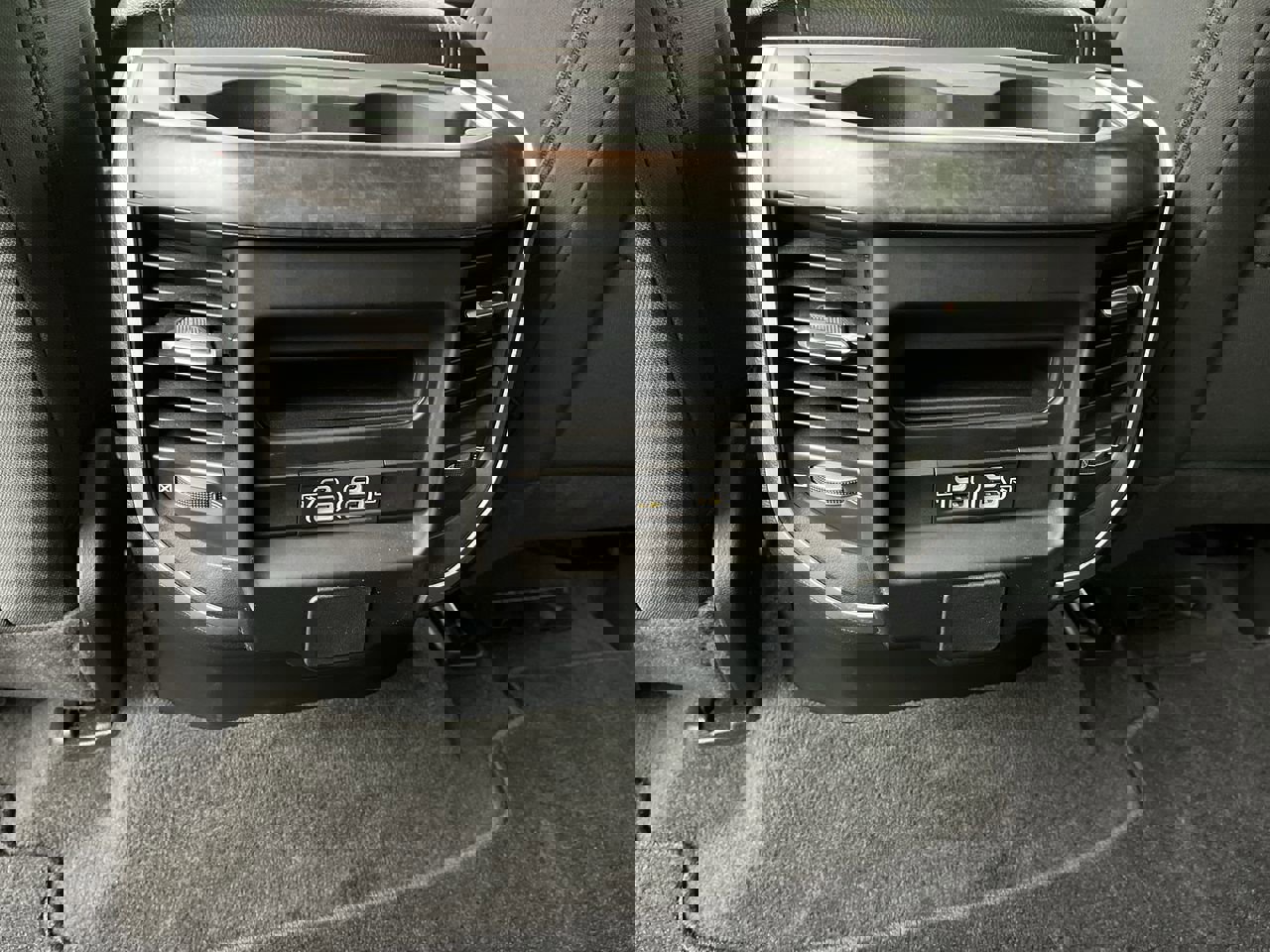 Used 2023 RAM 1500 Big Horn image 13