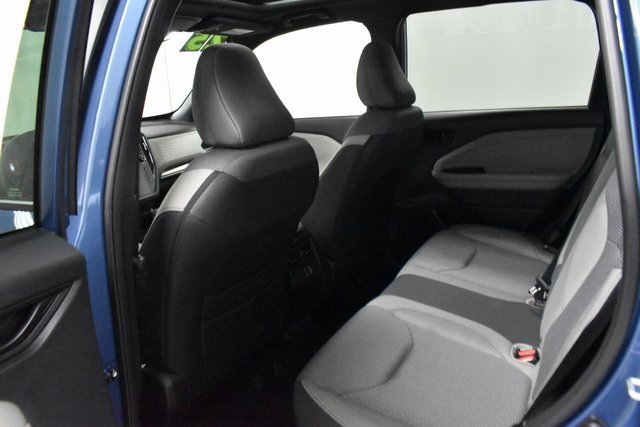 Used 2025 Subaru Forester Premium image 16