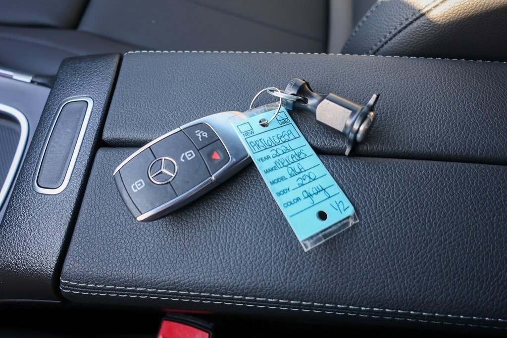 Used 2024 Mercedes-Benz GLA 250 image 36