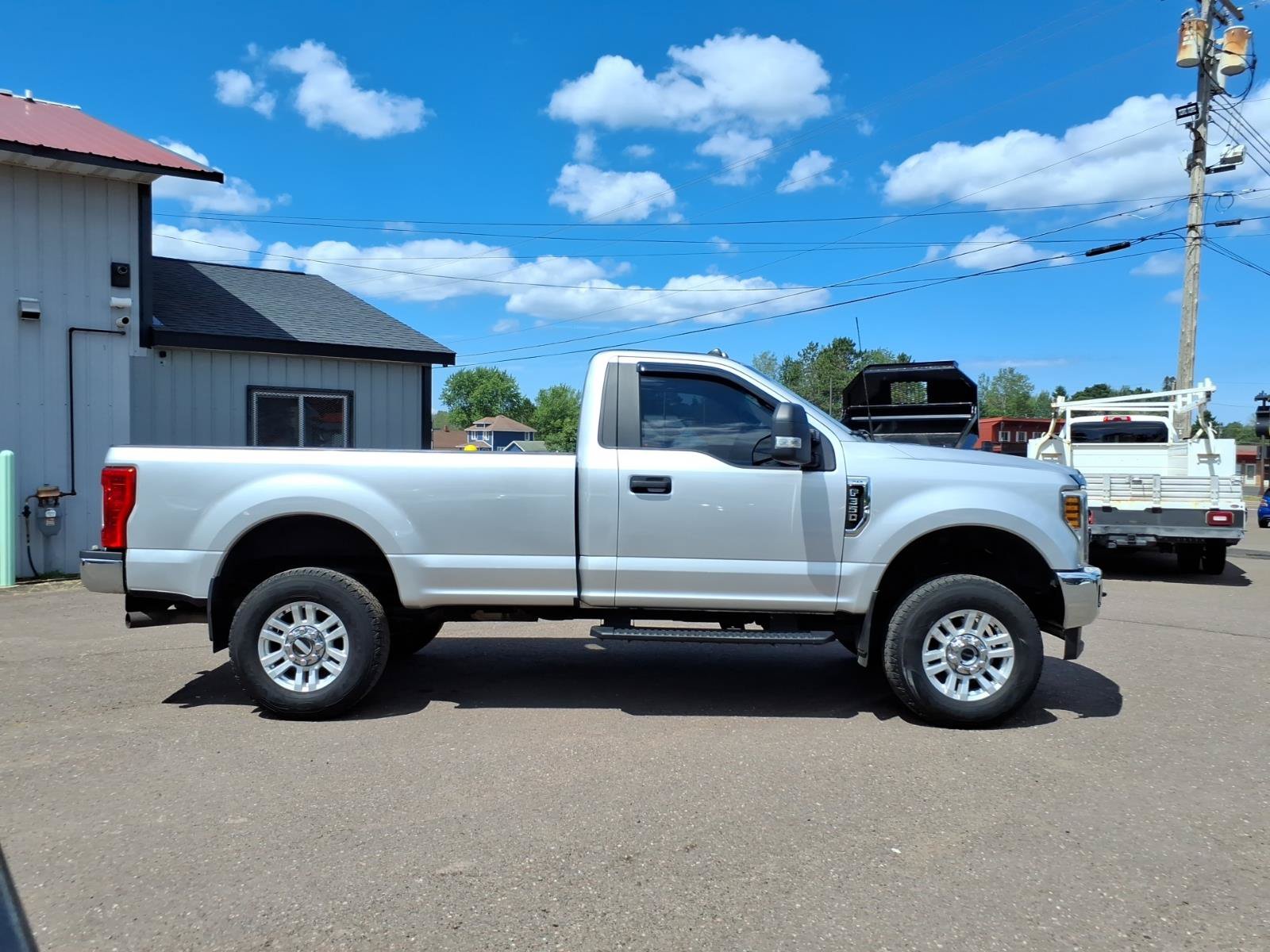 Used 2018 Ford F350 XLT w/ XLT Value Package AWD/4WD image 7