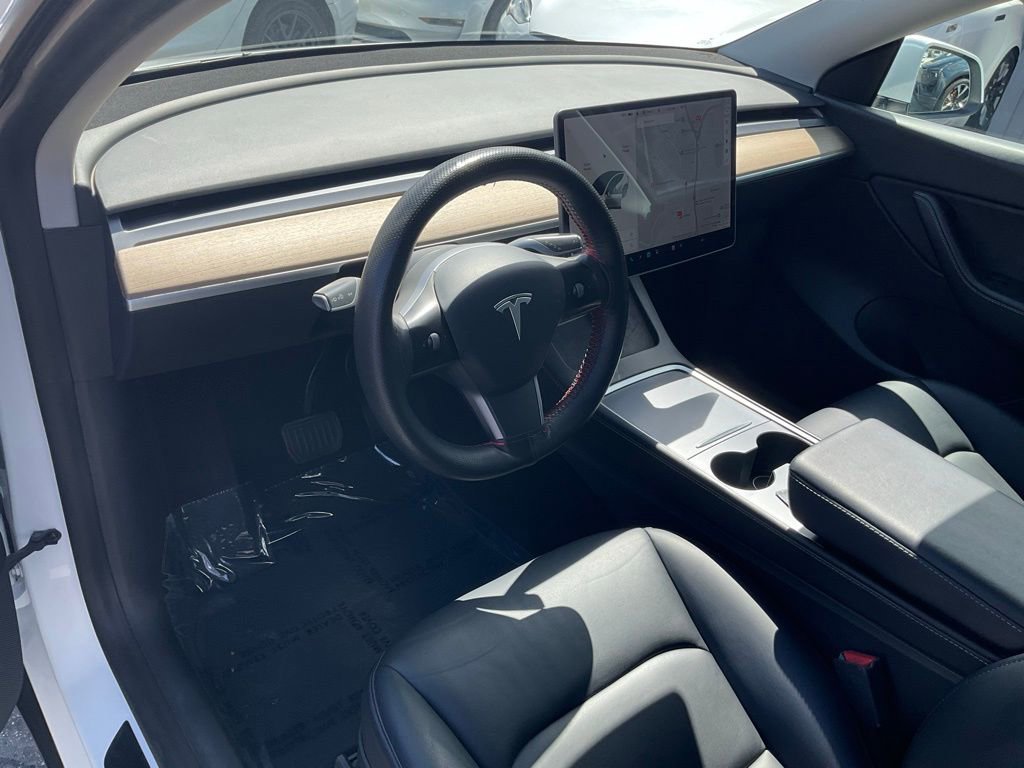 Used 2021 Tesla Model Y Long Range image 6