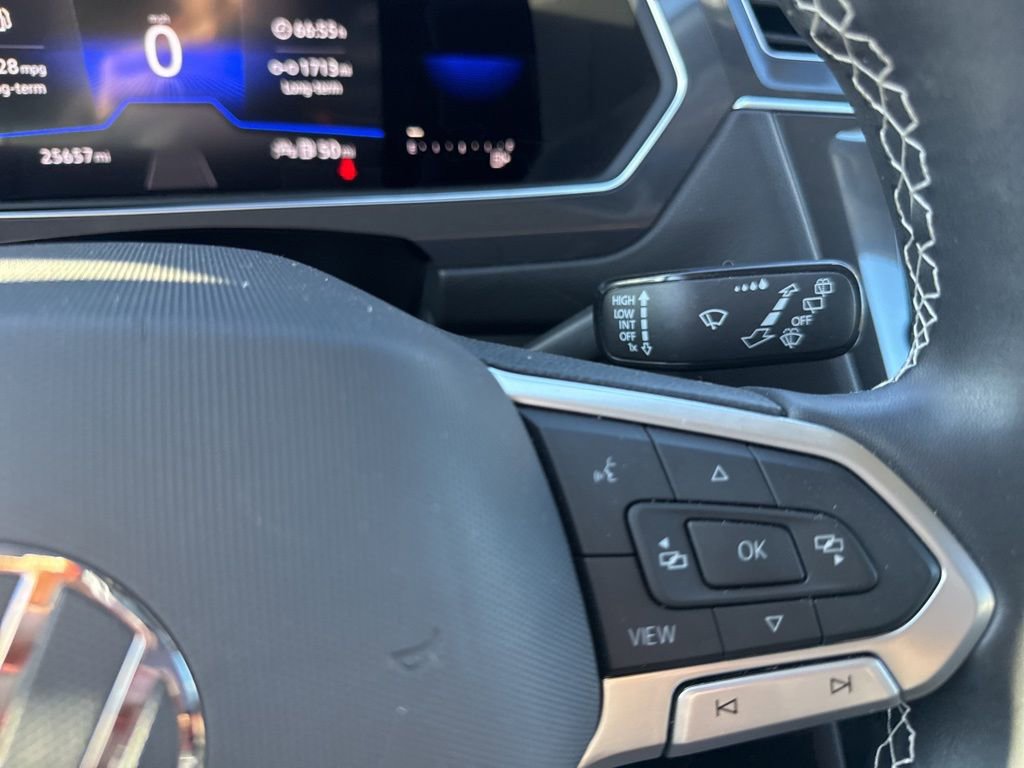 Used 2022 Volkswagen Tiguan S image 26