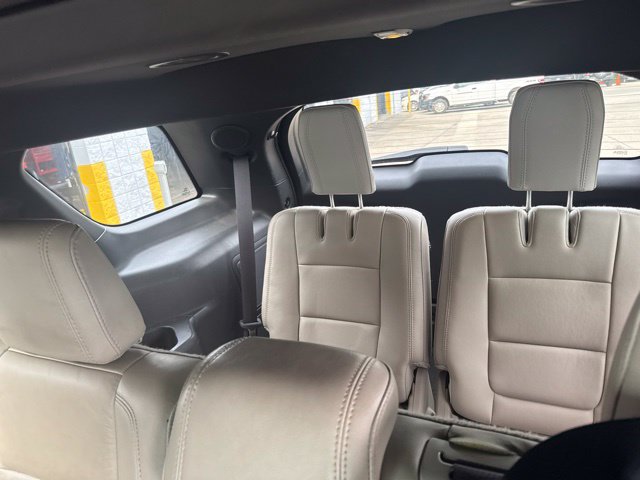 Used 2015 Ford Explorer Limited FWD image 29