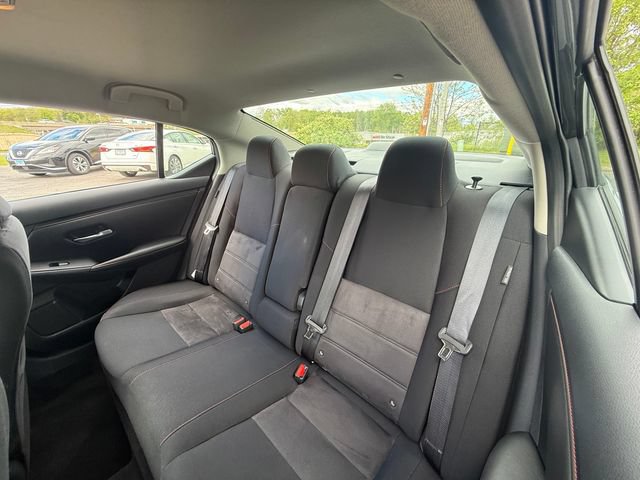 Certified 2025 Nissan Sentra SR FWD image 25