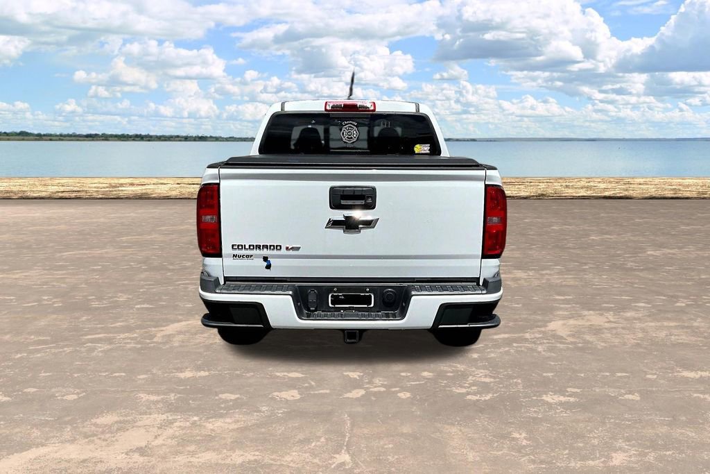 Used 2018 Chevrolet Colorado LT w/ Redline Special Edition AWD/4WD image 12
