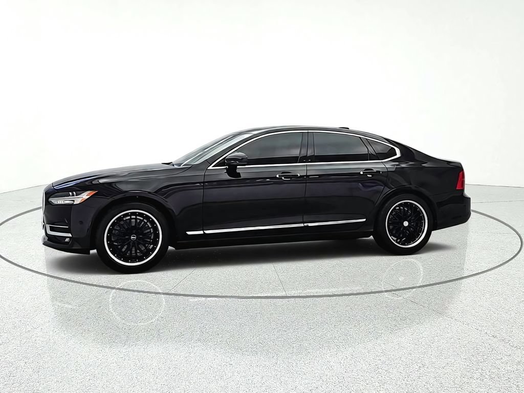 Used 2017 Volvo S90 T6 Inscription w/ Vision Package AWD/4WD image 4