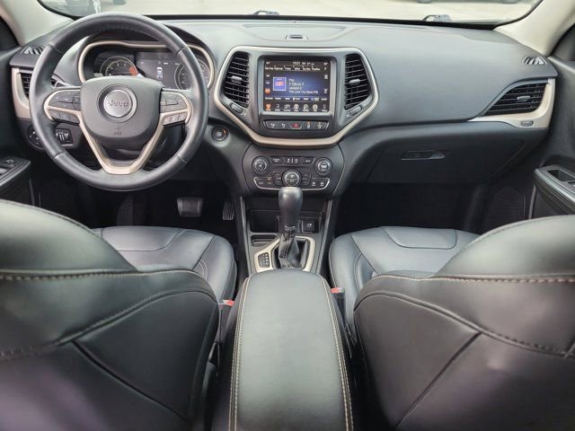 Used 2017 Jeep Cherokee High Altitude w/ Technology Group image 17