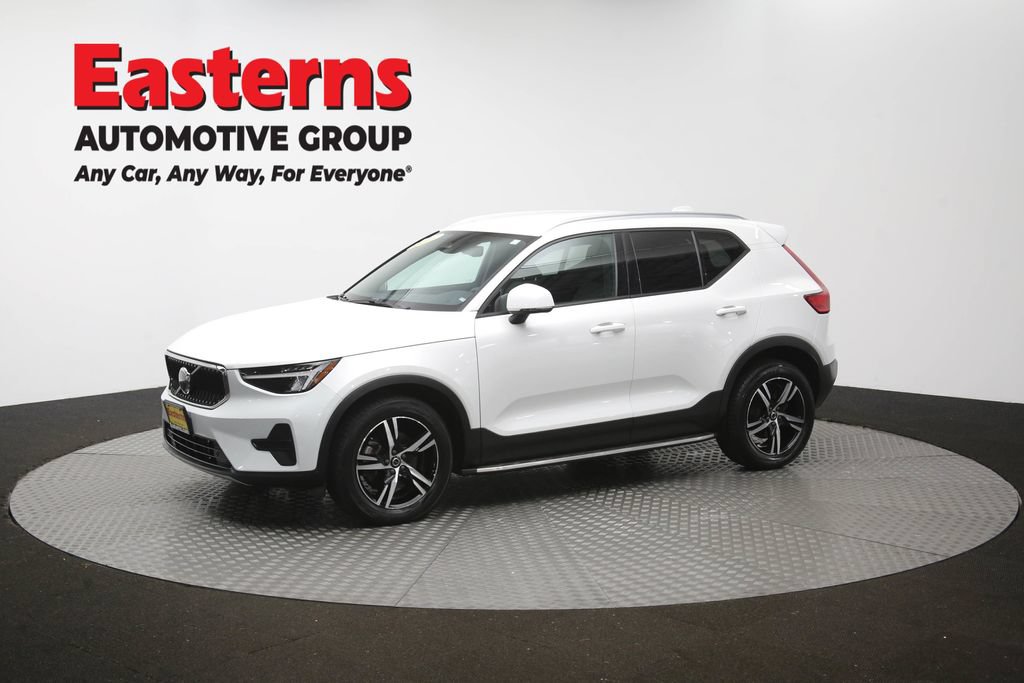 Used 2023 Volvo XC40 B5 Core AWD/4WD image 58
