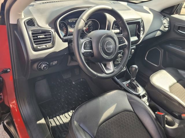 Used 2020 Jeep Compass Latitude image 9