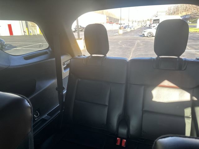 Used 2023 Ford Explorer Platinum w/ Technology Package image 29