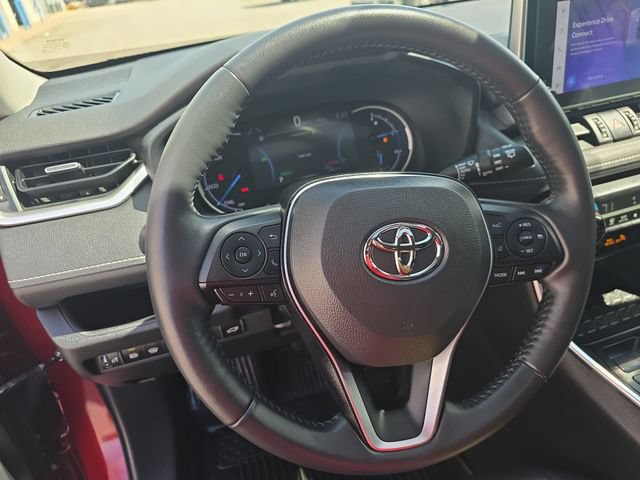 Used 2023 Toyota RAV4 XLE Premium AWD/4WD image 17