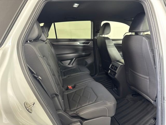 New 2026 Volkswagen Atlas Cross Sport SE AWD/4WD image 5