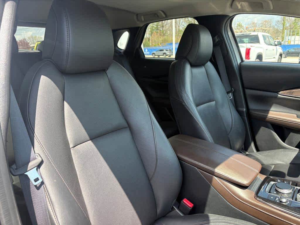 Used 2024 MAZDA CX-30 AWD 2.5 S w/ Premium Package image 6