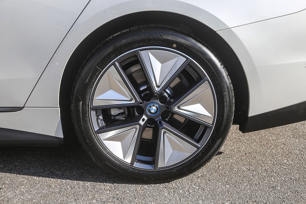 Certified 2023 BMW i4 eDrive35 w/ Premium Package image 8