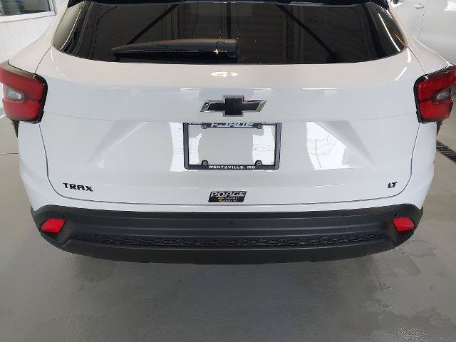 New 2026 Chevrolet Trax LT w/ Driver Confidence Package FWD image 34