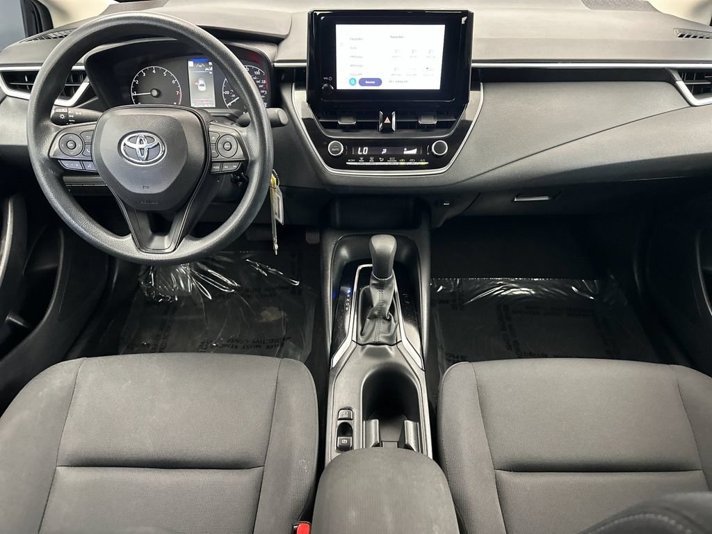 Used 2024 Toyota Corolla LE FWD image 12