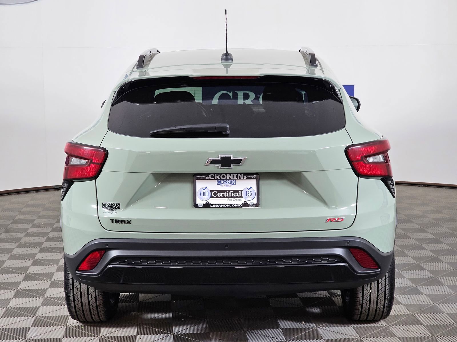 Used 2024 Chevrolet Trax RS w/ Sunroof Package image 4