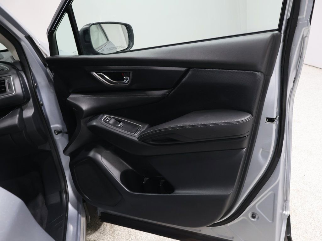 Used 2023 Subaru Ascent Limited image 23