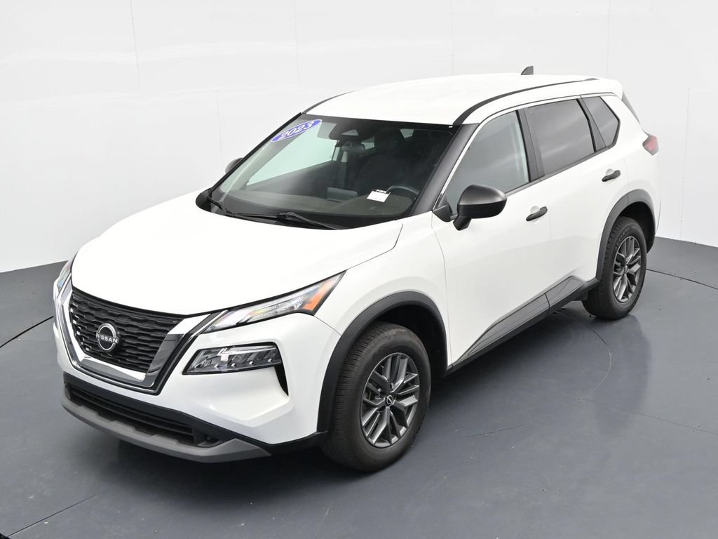 Used 2023 Nissan Rogue S FWD image 18