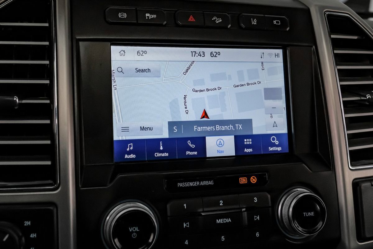 Used 2021 Ford F450 Platinum w/ FX4 Off-Road Package image 19