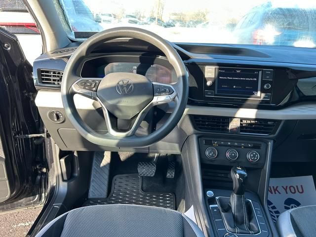 Used 2022 Volkswagen Taos S AWD/4WD image 13