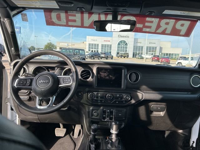 Used 2023 Jeep Wrangler Unlimited Sahara image 36