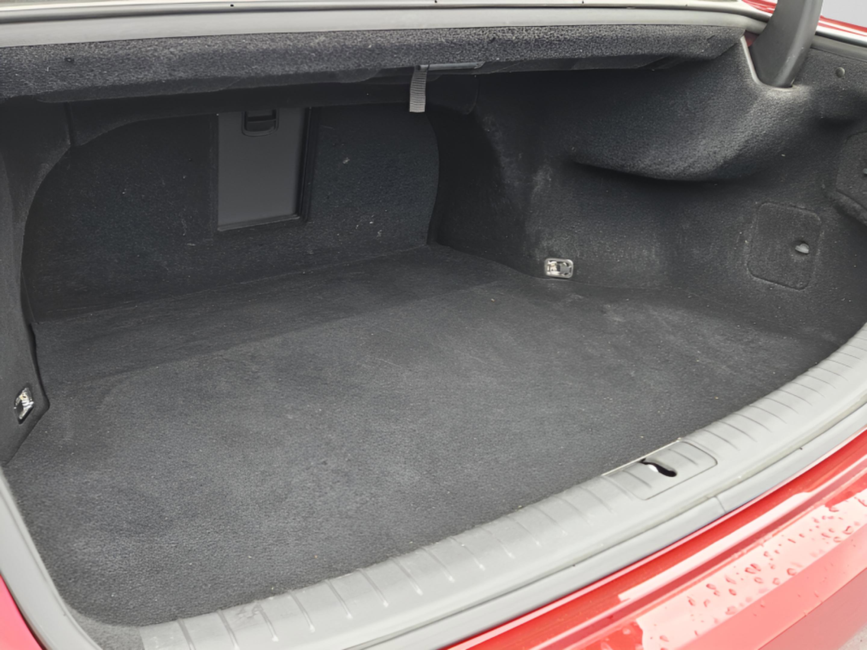 Used 2019 Genesis G80 3.3T Sport RWD image 29