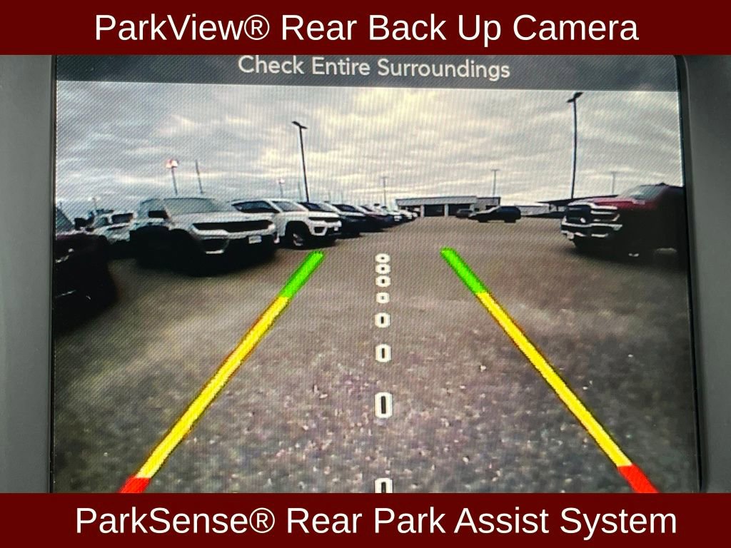 Used 2017 Jeep Cherokee Overland image 9