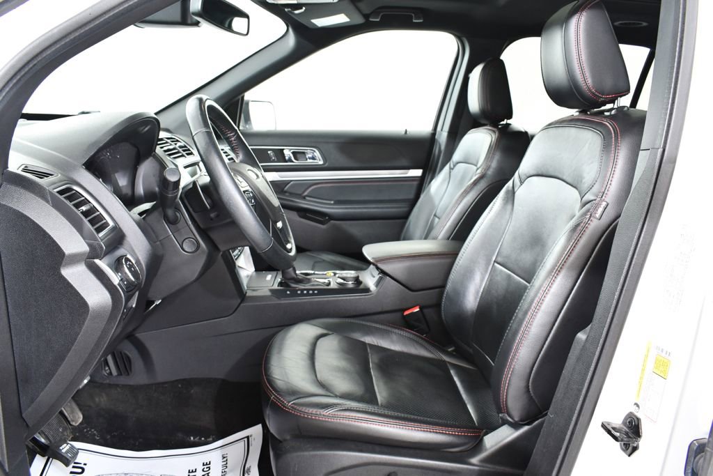 Used 2018 Ford Explorer Sport AWD/4WD image 6