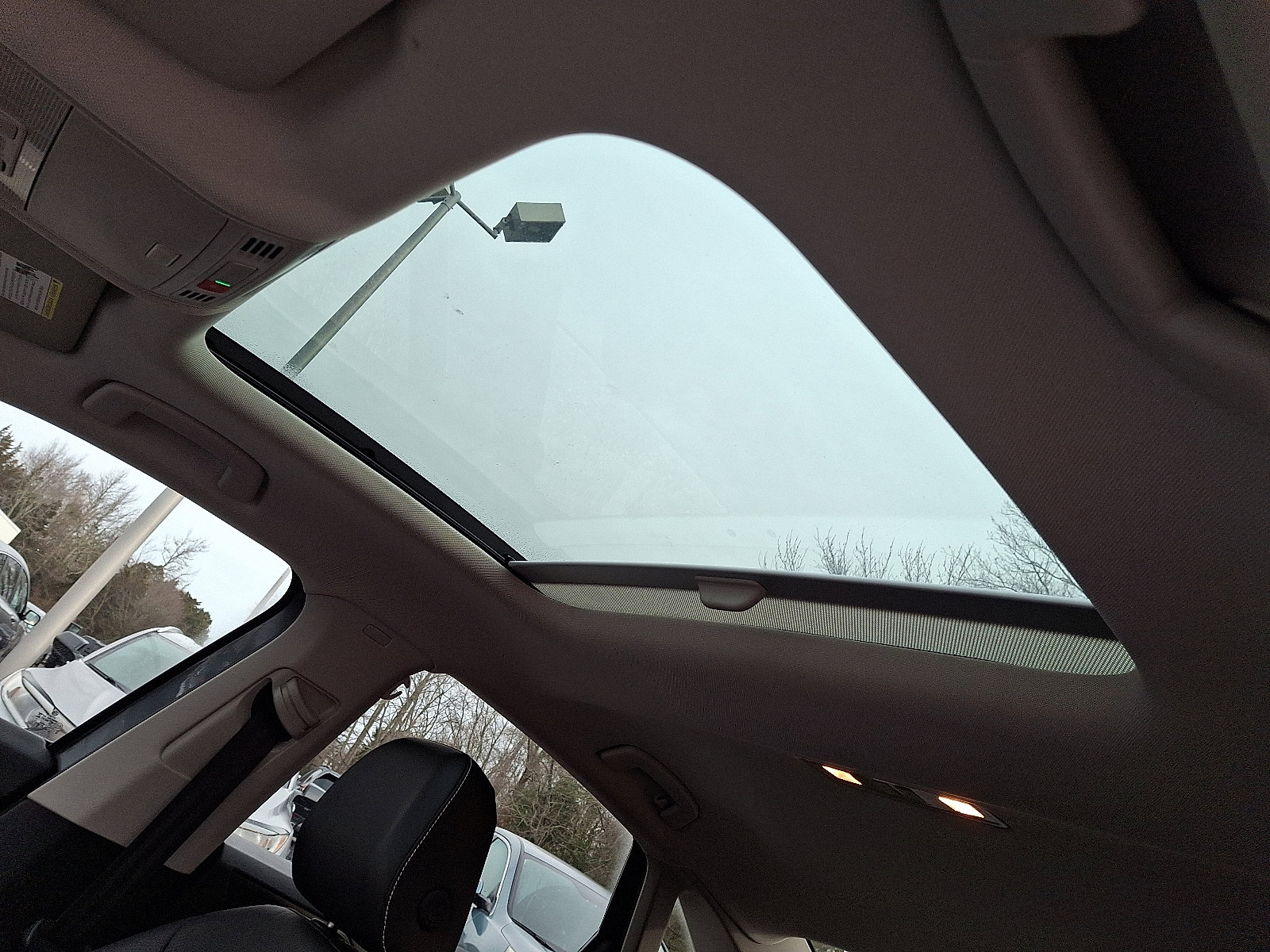 Used 2024 Volkswagen Jetta SEL image 8