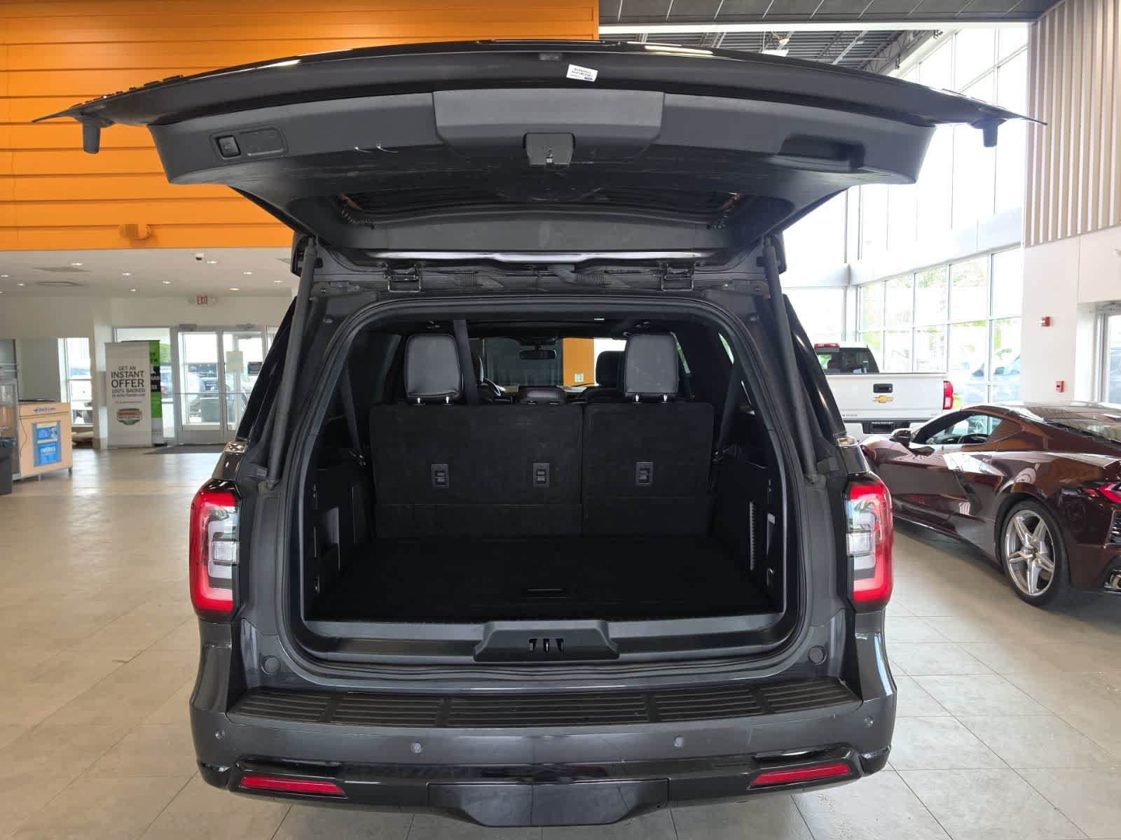 Used 2023 Ford Expedition Max Limited AWD/4WD image 40