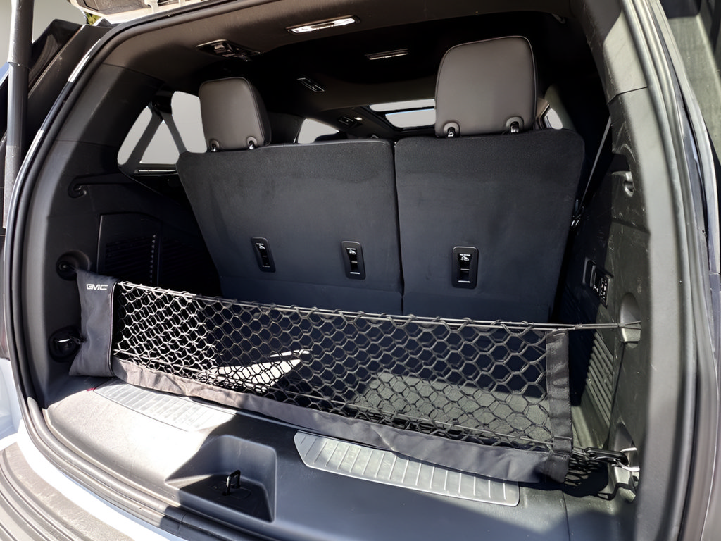 Used 2023 GMC Yukon AT4 AWD/4WD image 24