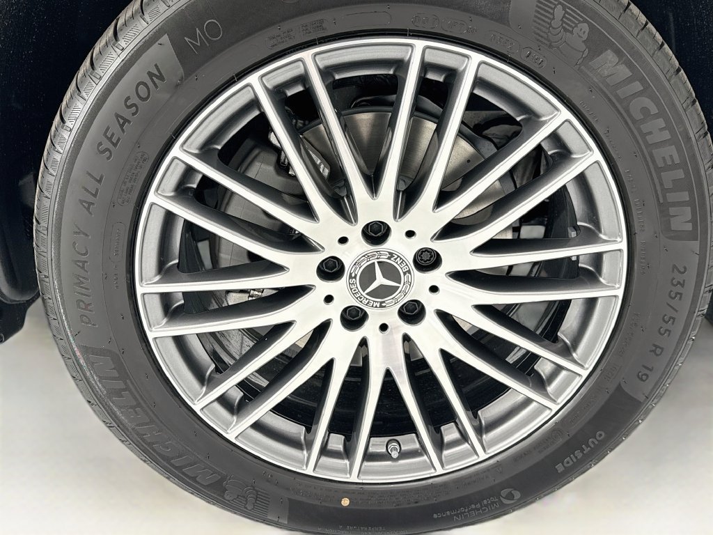 Certified 2026 Mercedes-Benz GLC 300 image 30